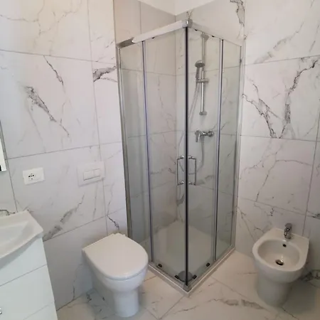 Modern Comfort In Centre