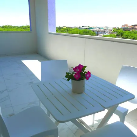Modern Comfort In Centre * Bibione